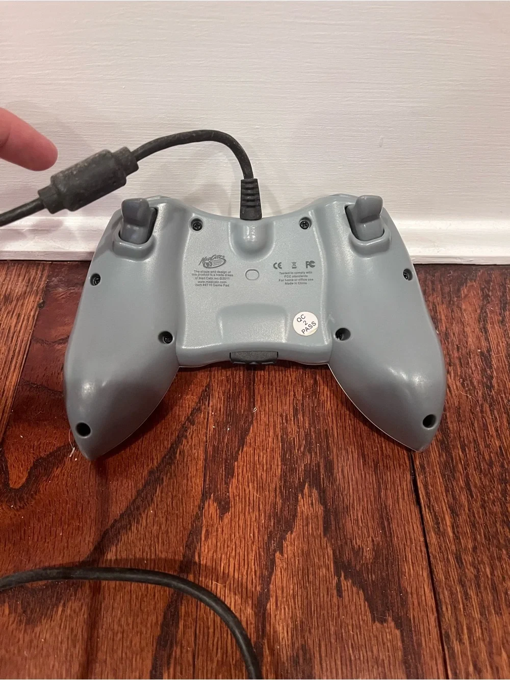 XBOX 360 Controller - wired OEM Madcatz